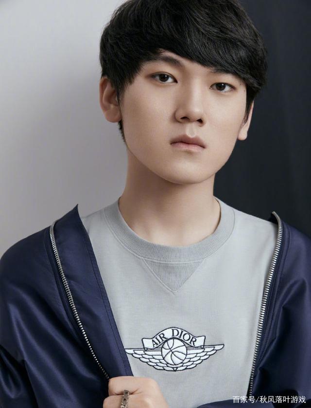 Rhilech 加入 NAVI，迎接 2026 赛季